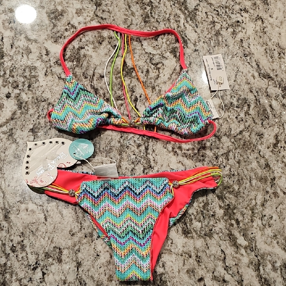 Beach Bunny NEW W Tags Small Top Med Bottom